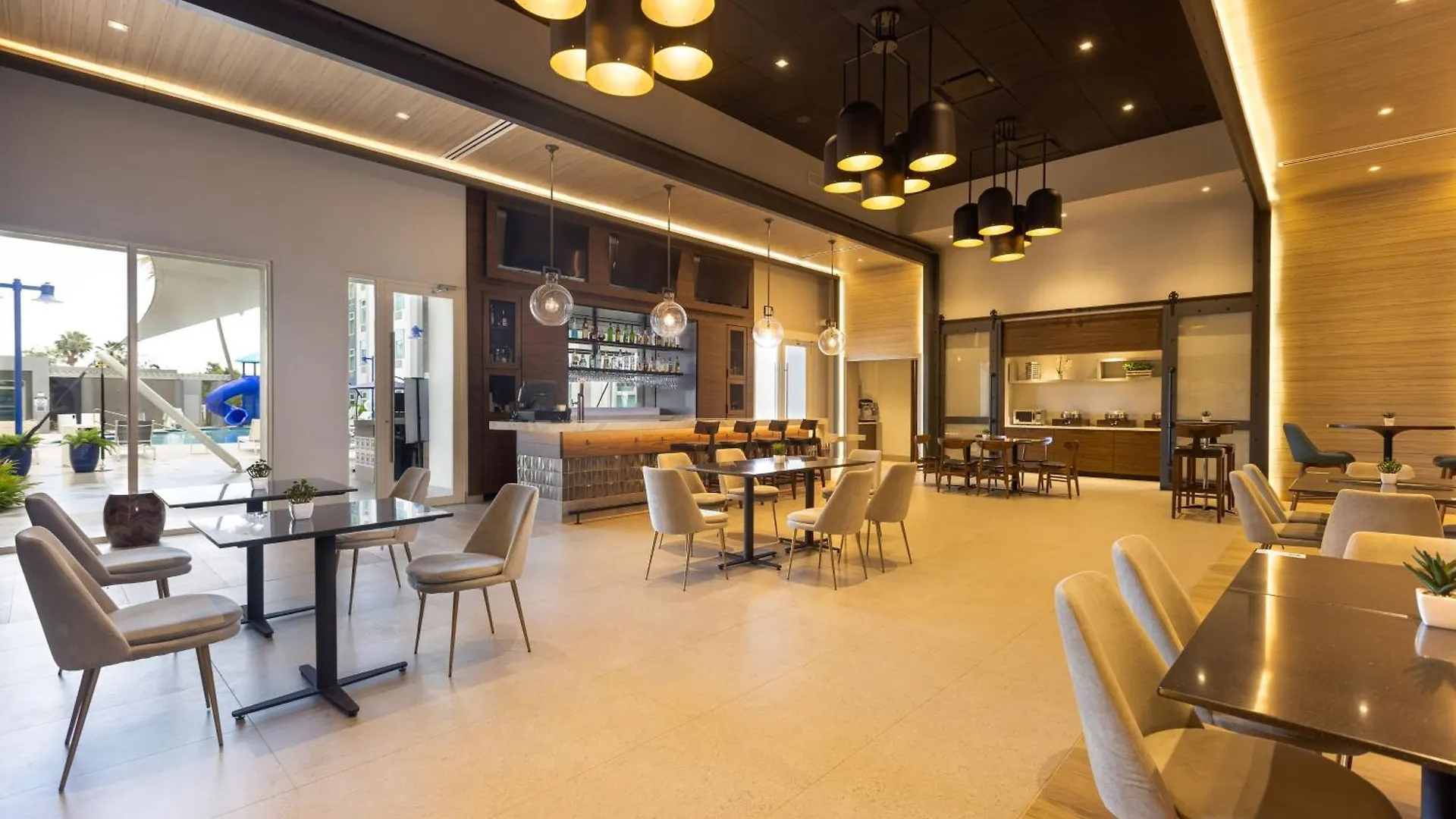 Four Points By Sheraton Caguas Real Otel
