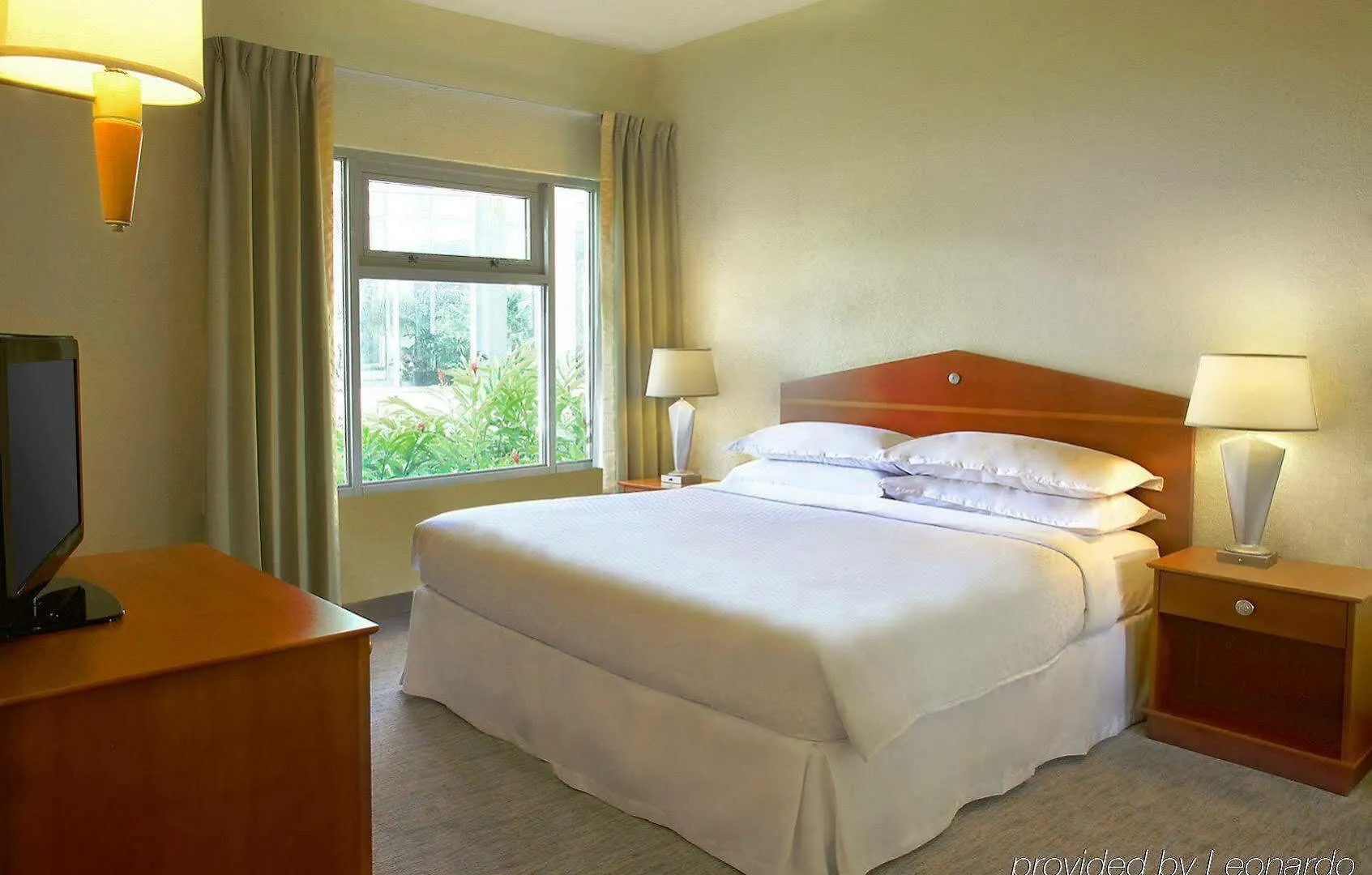 Four Points By Sheraton Caguas Real Otel